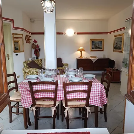 Casa Vacanze Maestrale Feriehus Bosa