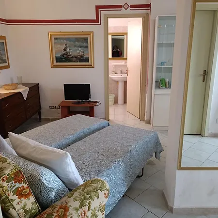 Casa Vacanze Maestrale * Bosa
